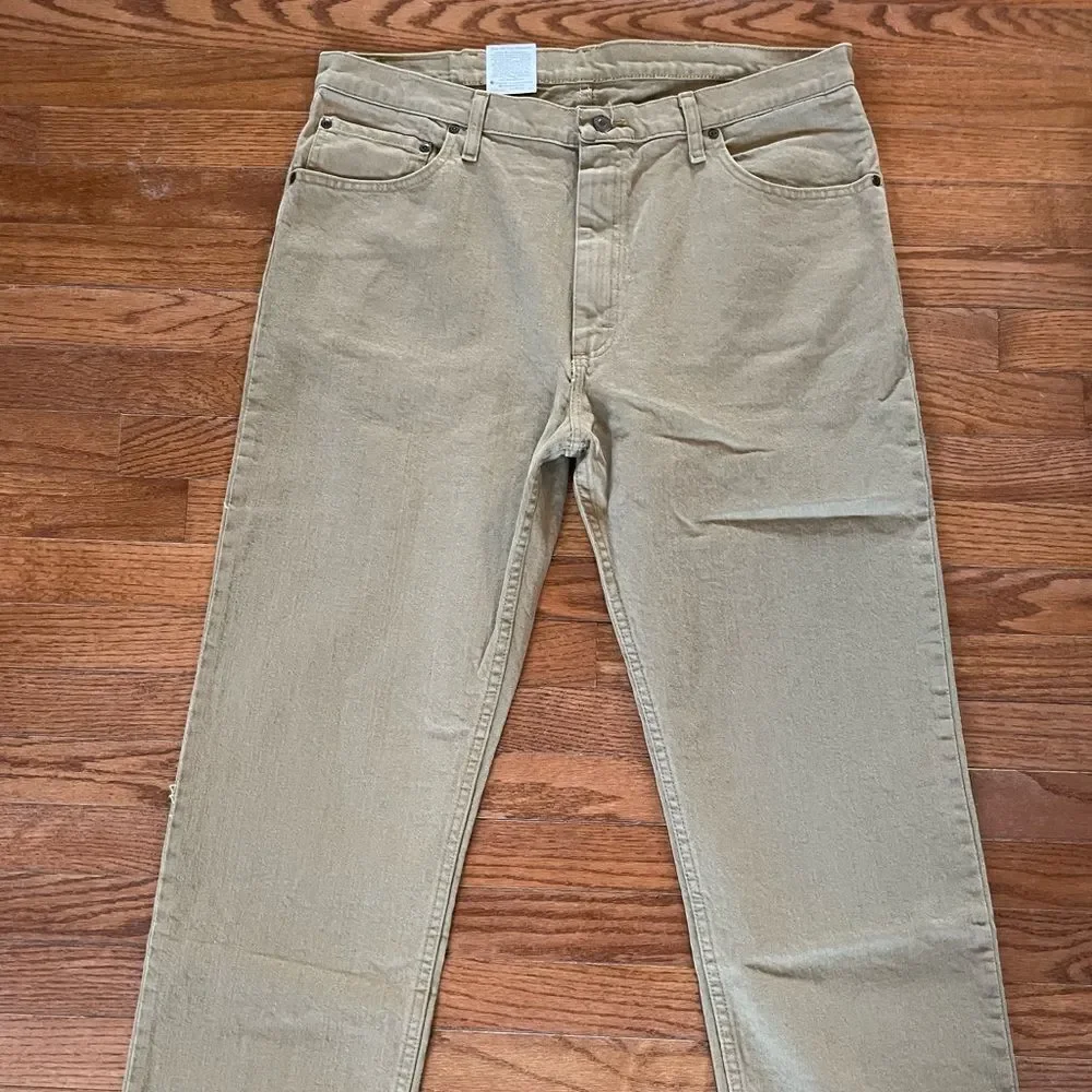 BEIGE WRANGLER STRAIGHT LEG REGULAR FIT ADVANCED COMFORT JEANS 38 X 32